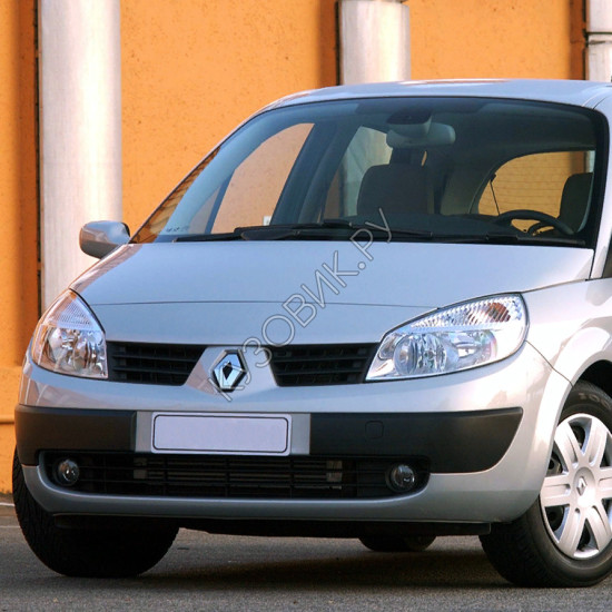 Передний бампер в цвет кузова Renault Scenic 2 (2003-2009)